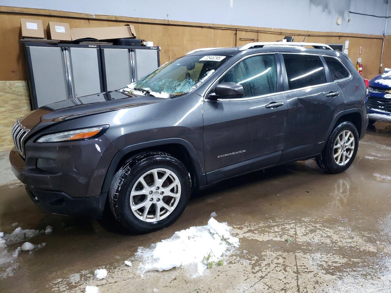 2015 Jeep Cherokee Latitude - zdjęcie główne