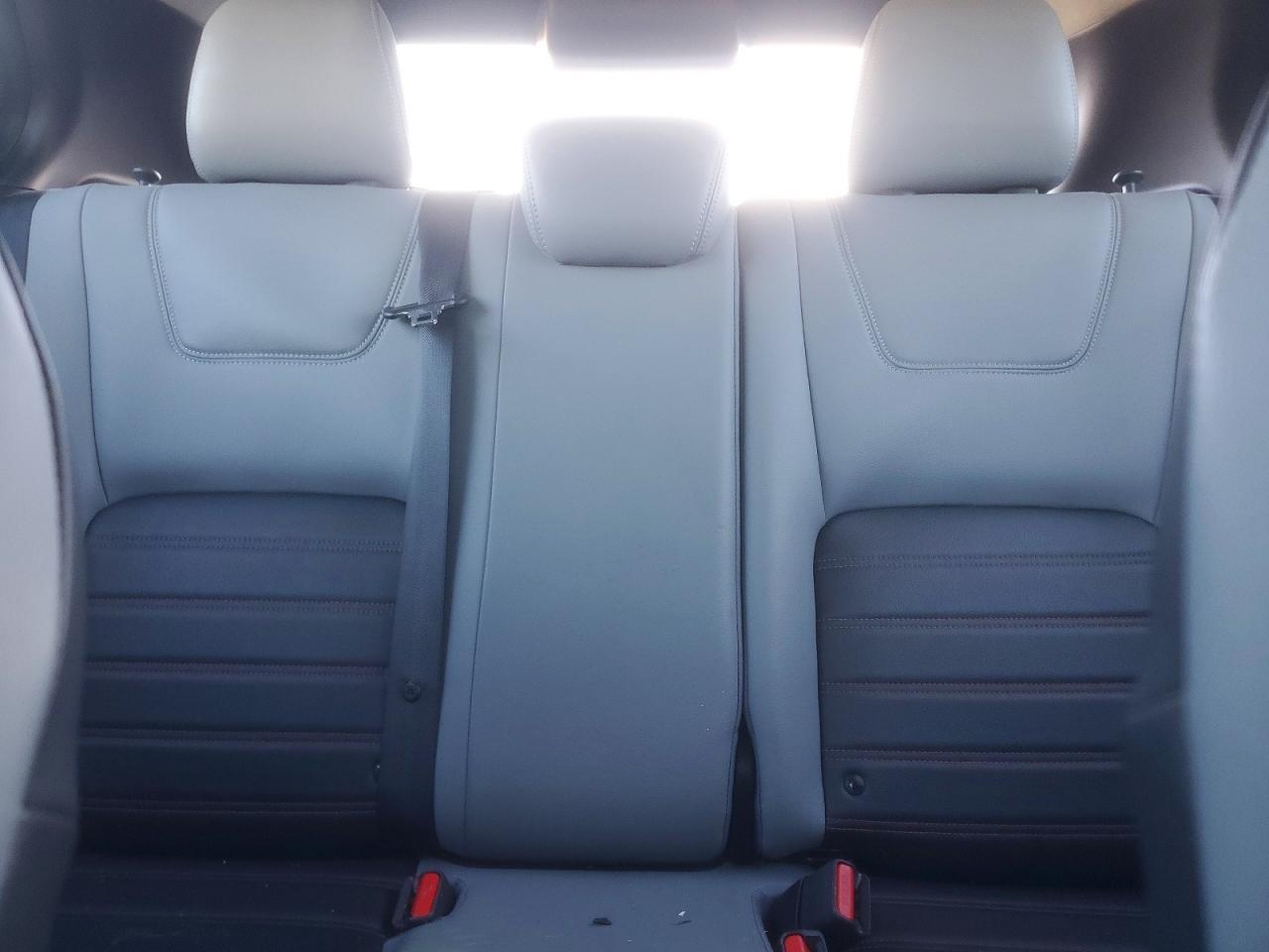 2023 Nissan Kicks Sr - zdjęcie 10