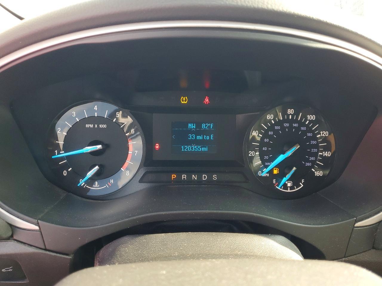 2015 Ford Fusion S - zdjęcie 9