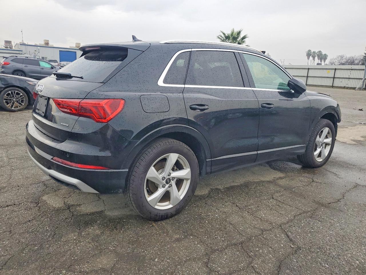 2022 Audi Q3 Premium 40 - zdjęcie 3