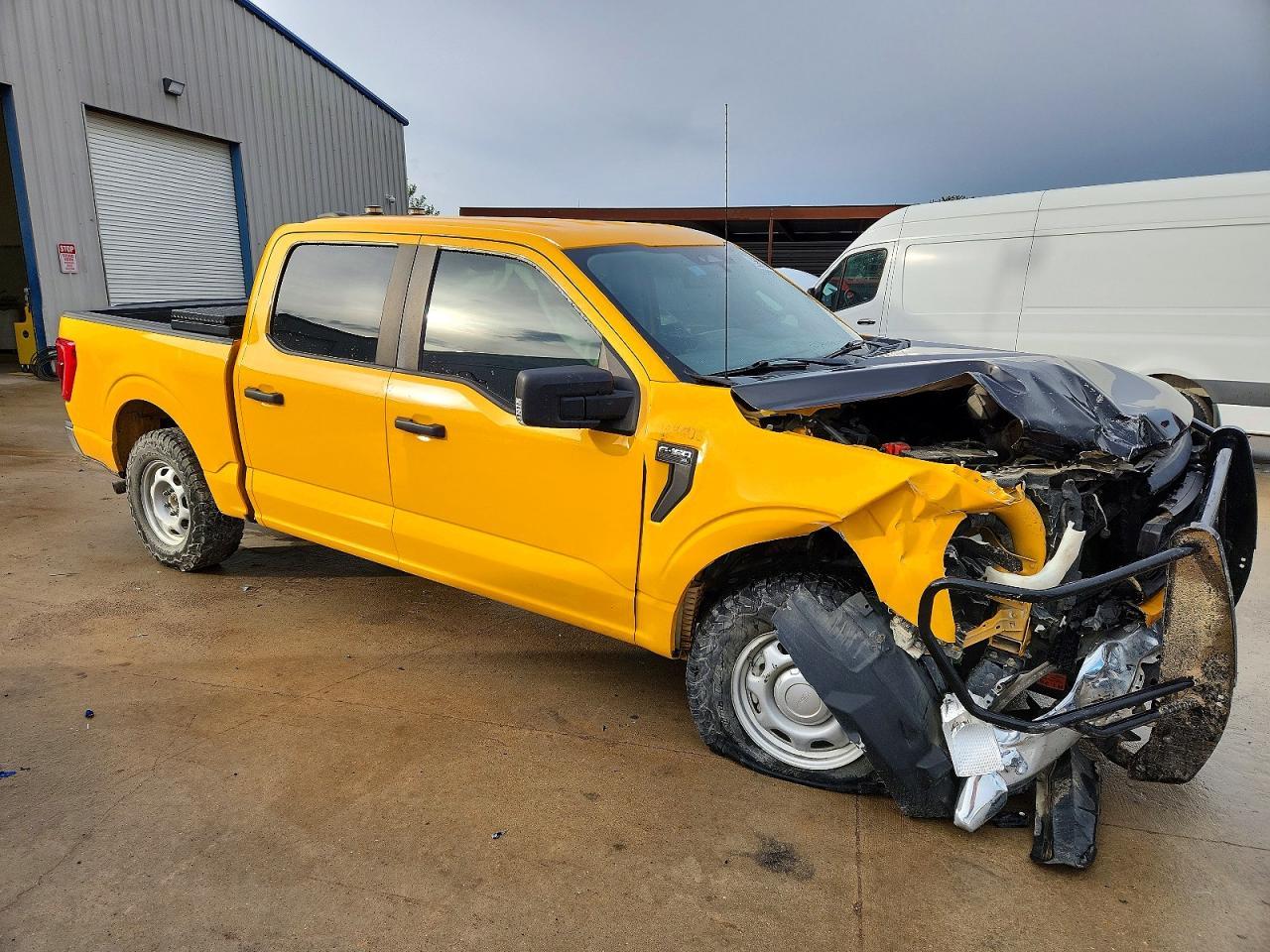 2021 Ford F150 Supercrew - zdjęcie 4