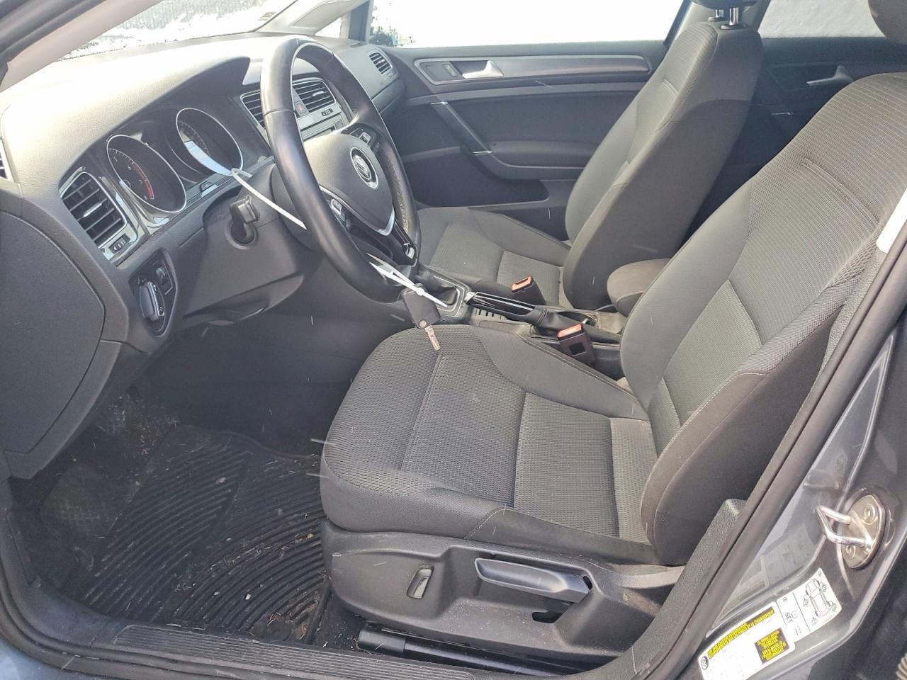 2019 Volkswagen Golf Sportwagen S - zdjęcie 7