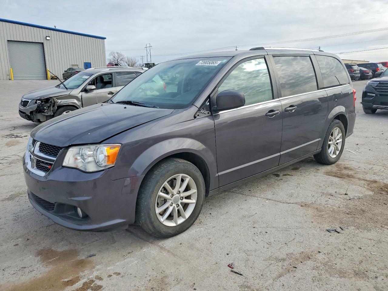 2018 Dodge Grand Caravan Sxt - zdjęcie główne
