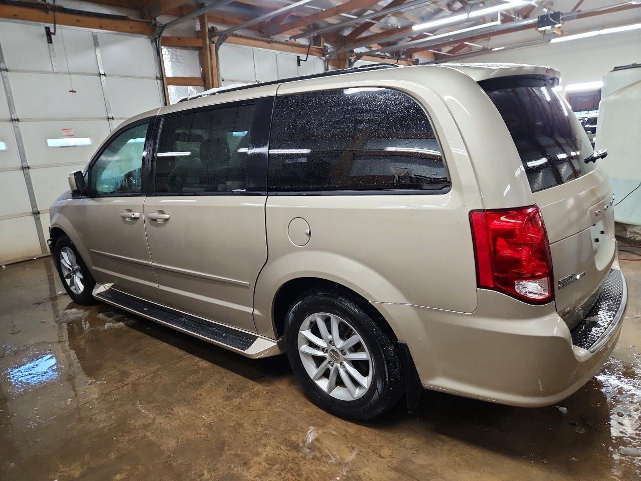 2015 Dodge Grand Caravan Sxt - zdjęcie 2