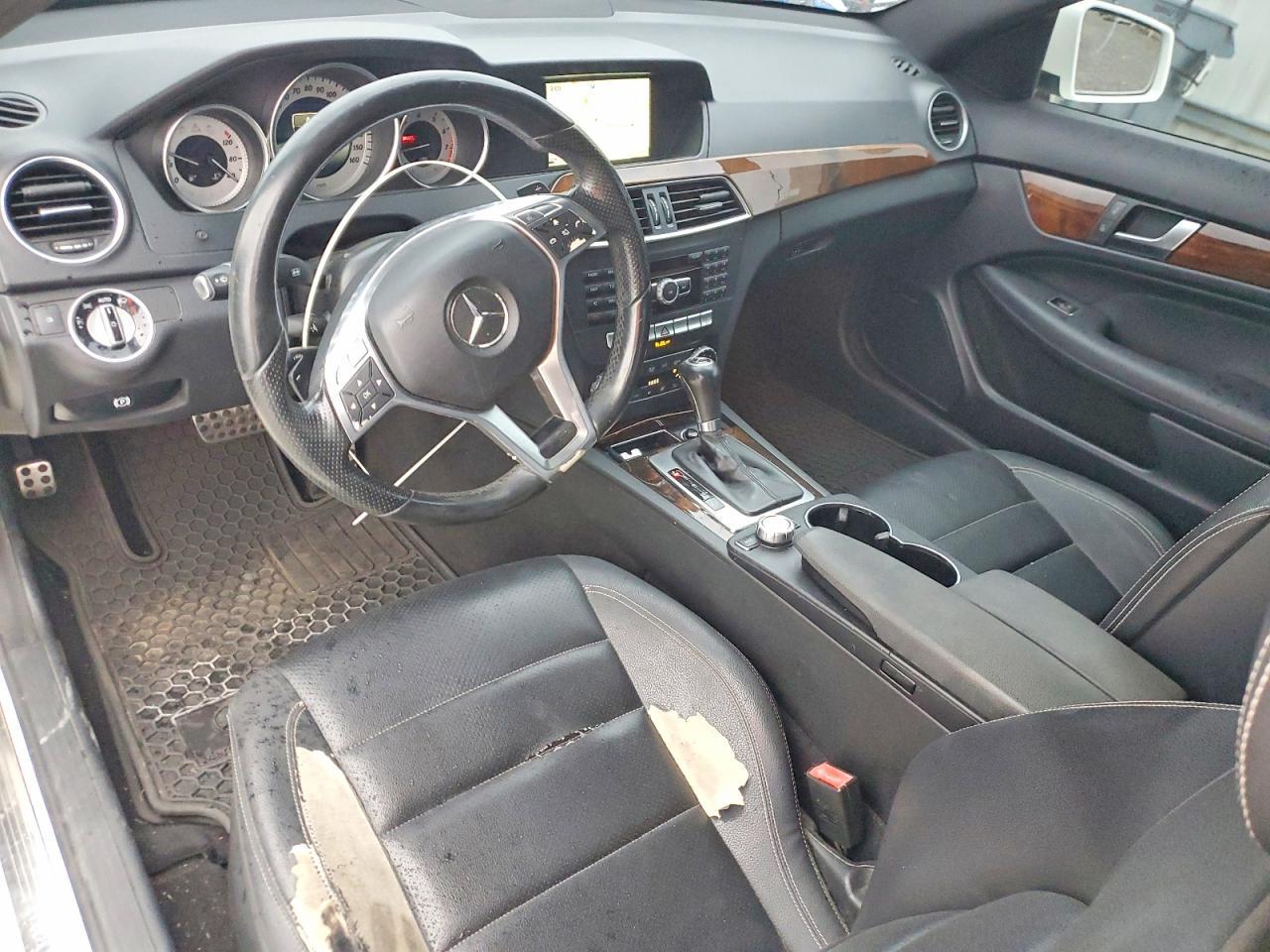 2015 Mercedes-Benz C 250 - zdjęcie 8