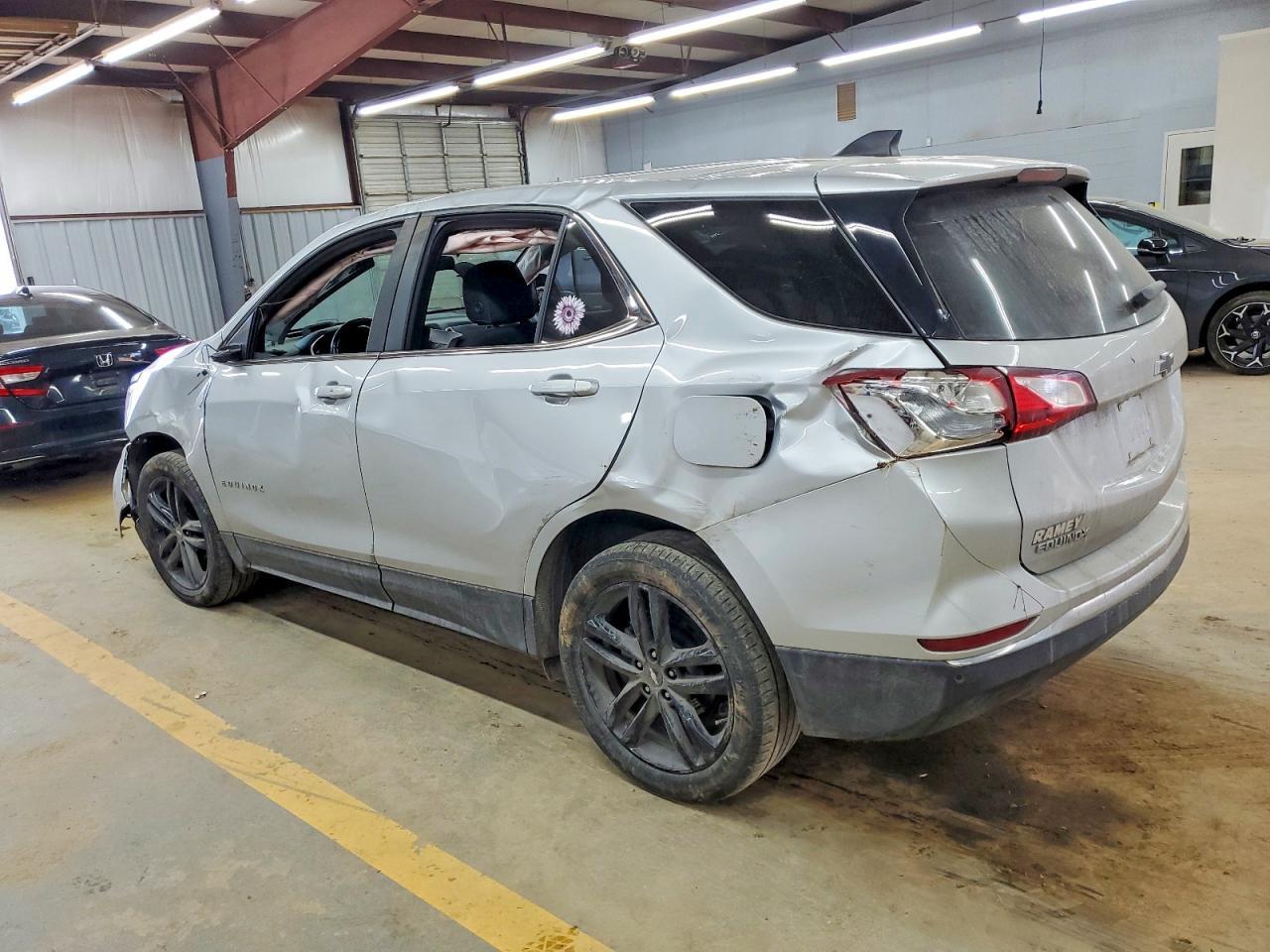 2021 Chevrolet Equinox Lt - zdjęcie 2