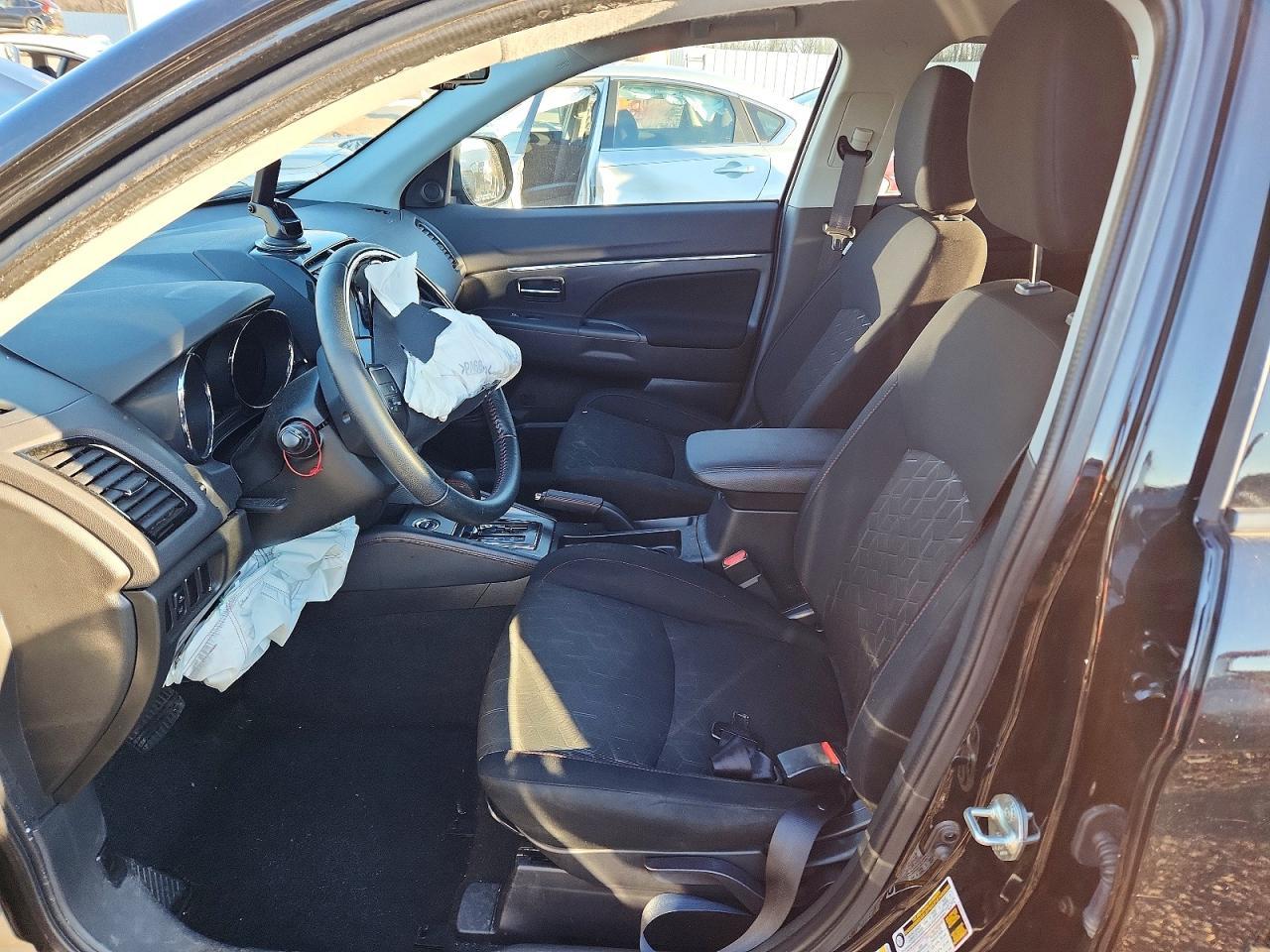 2024 Mitsubishi Outlander Sport S/Se - zdjęcie 7