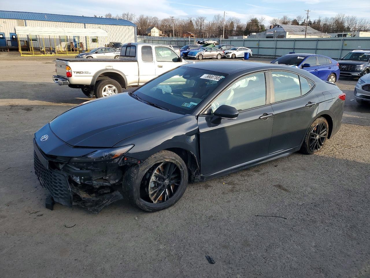 2025 Toyota Camry Xse - zdjęcie główne