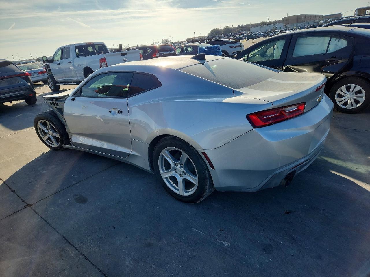 2018 Chevrolet Camaro Lt - zdjęcie 2