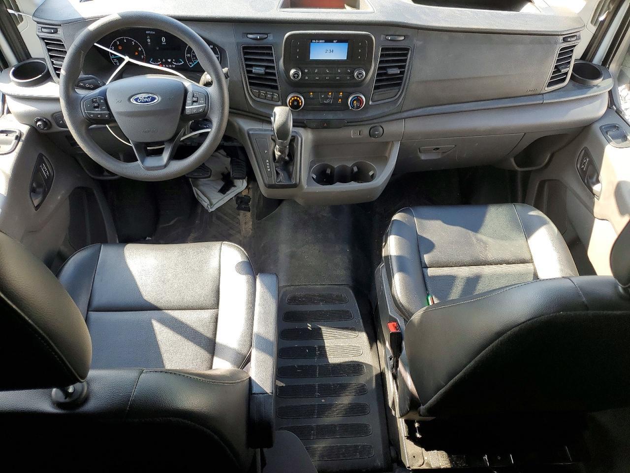 2024 Ford Transit T-250 - zdjęcie 8