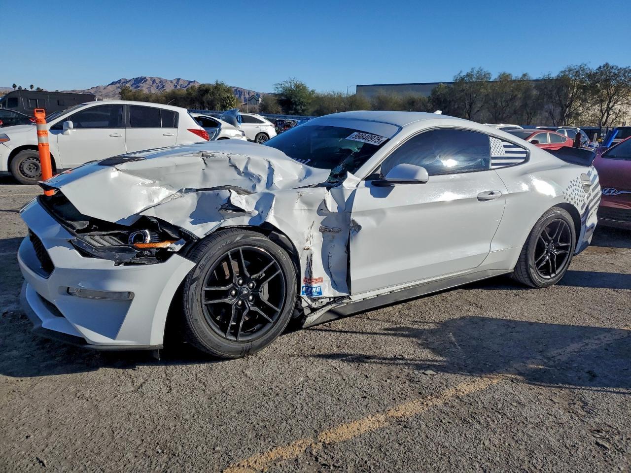 2022 Ford Mustang Gt - zdjęcie główne