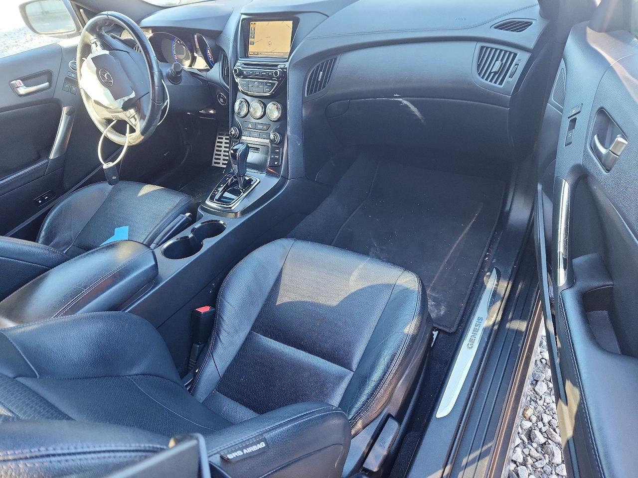 2016 Hyundai Genesis Coupe 3.8 R-Spec - zdjęcie 8