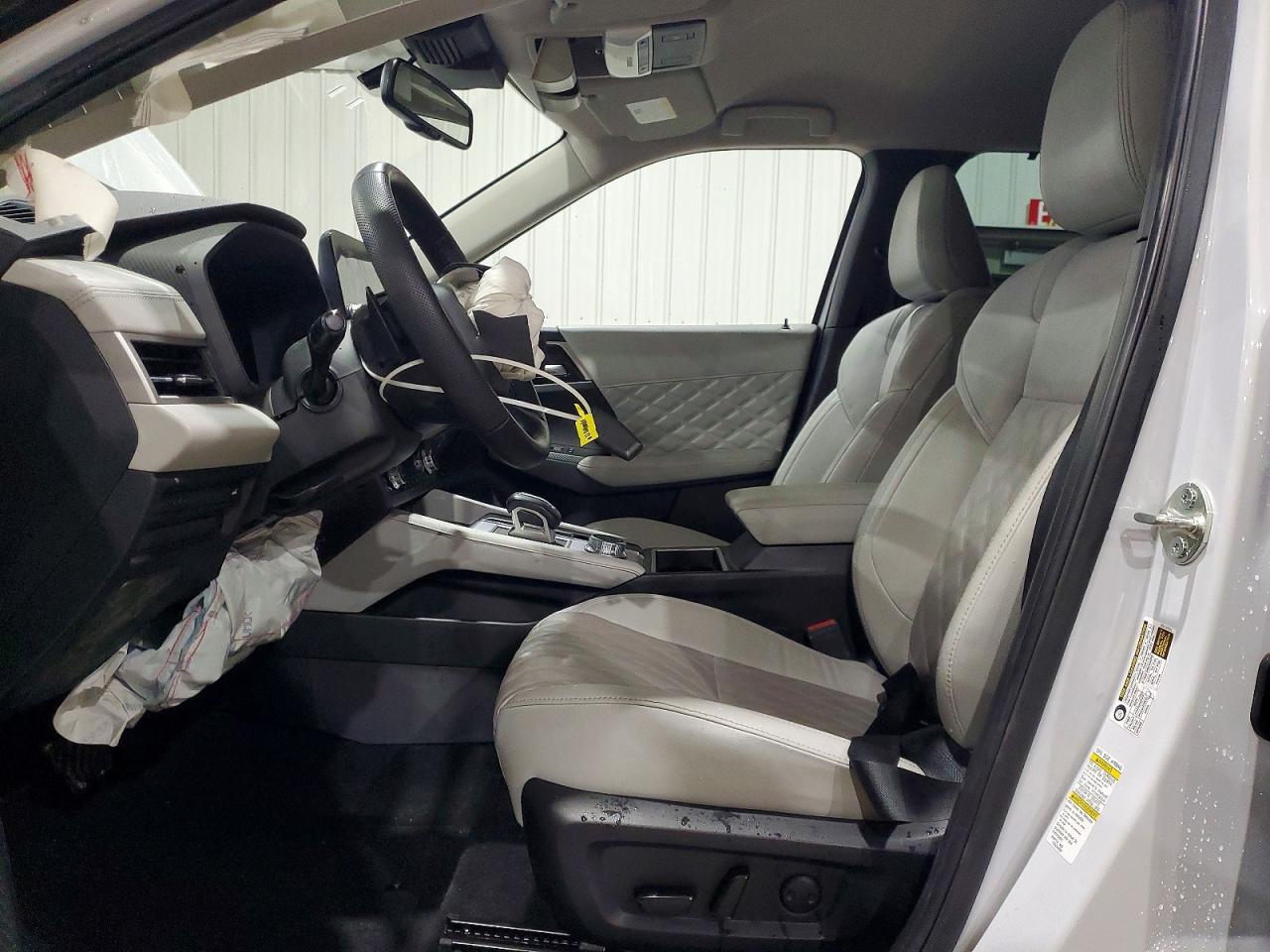 2023 Mitsubishi Outlander Sel - zdjęcie 7