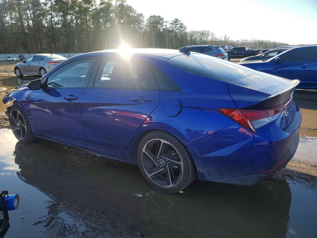 2023 Hyundai Elantra N Line - zdjęcie 2