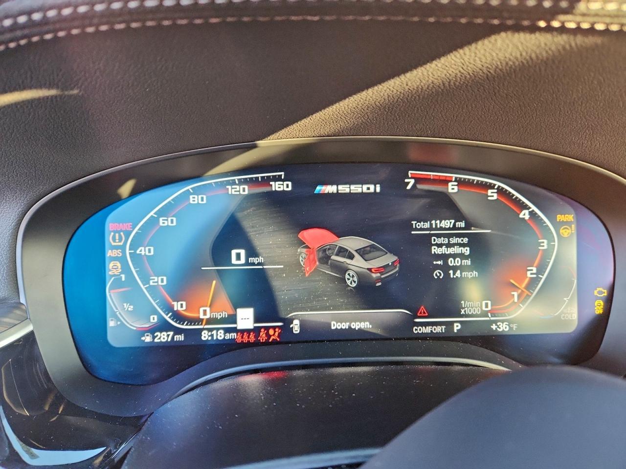 2023 BMW M550Xi - zdjęcie 9