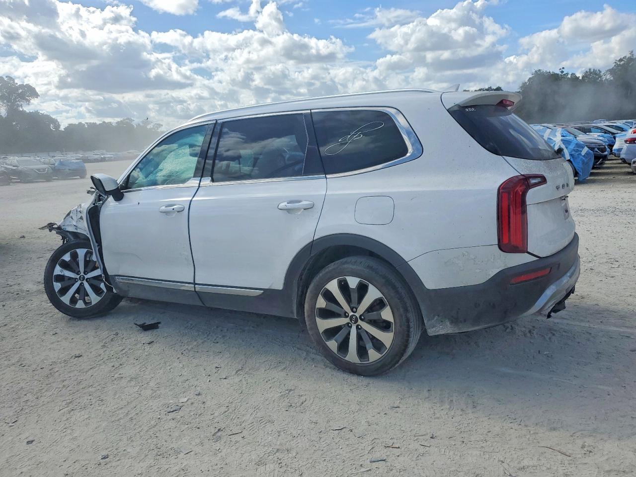 2021 Kia Telluride Ex - zdjęcie 2