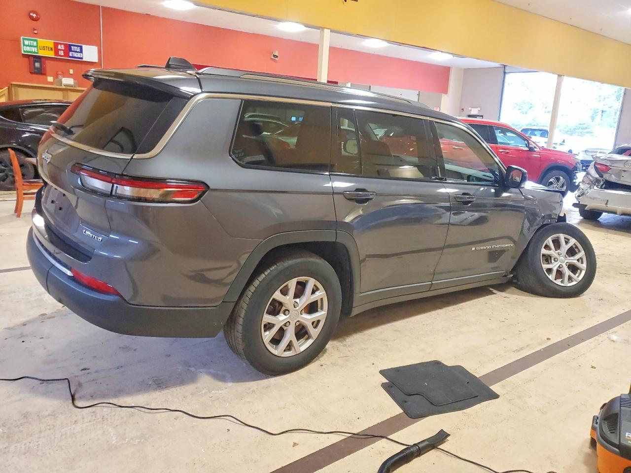 2021 Jeep Grand Cherokee L Limited - zdjęcie 3