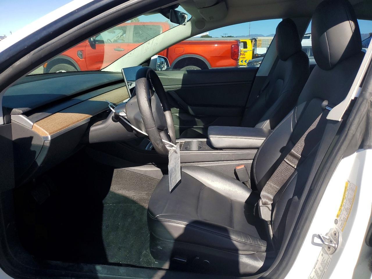 2021 Tesla Model 3 - zdjęcie 7