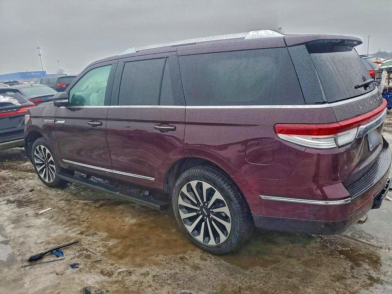 2024 Lincoln Navigator Reserve - zdjęcie 2