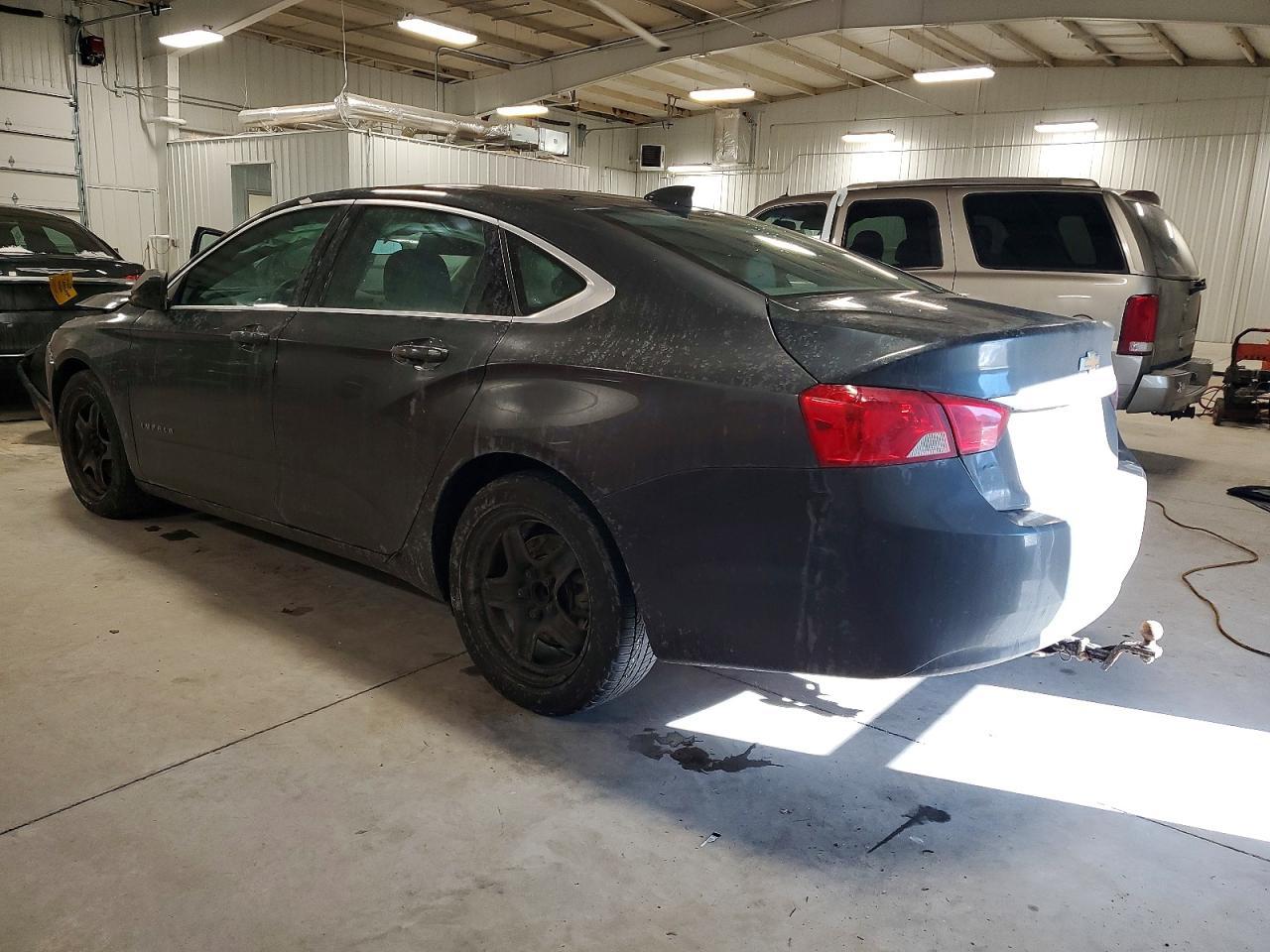 2015 Chevrolet Impala Ls - zdjęcie 2