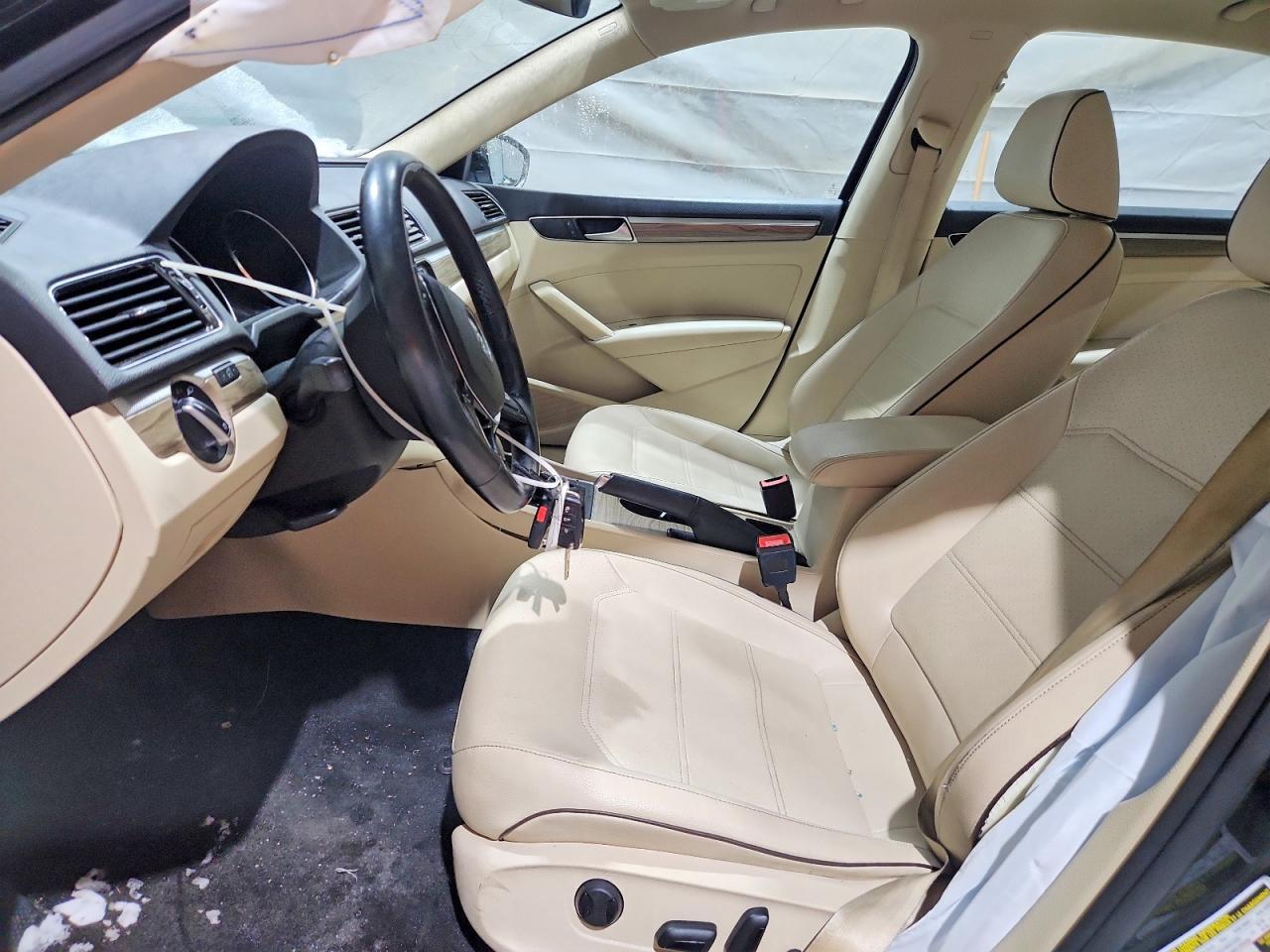 2016 Volkswagen Passat Se - zdjęcie 7