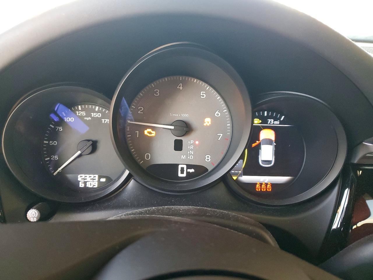 2022 Porsche Macan S - zdjęcie 9