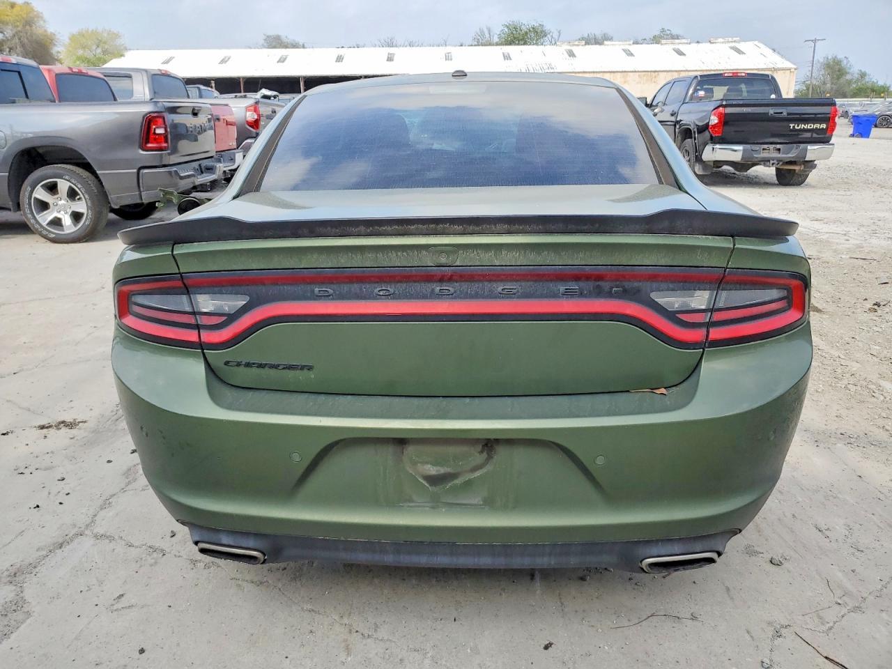 2021 Dodge Charger Sxt - zdjęcie 6