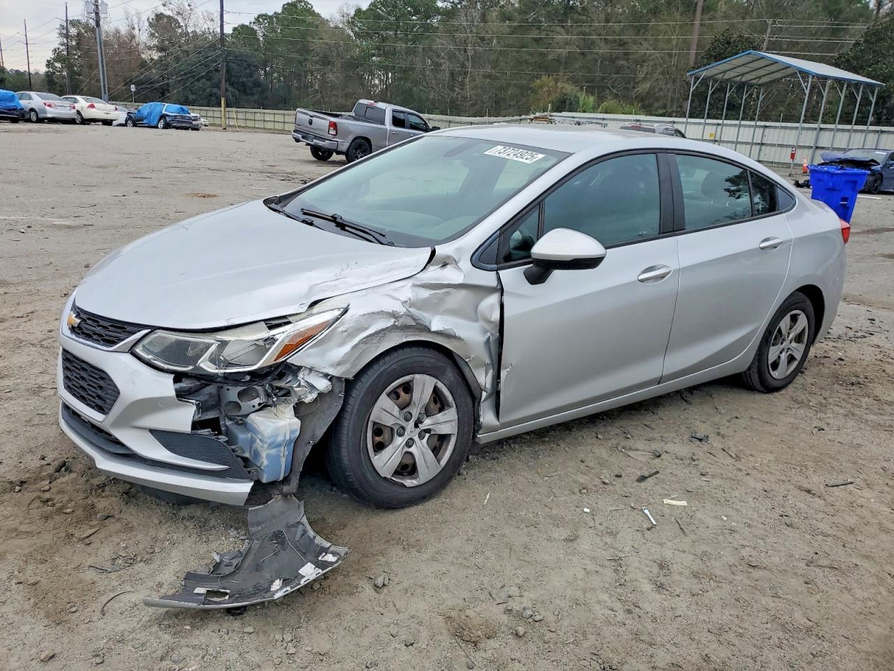 2018 Chevrolet Cruze Ls - zdjęcie główne