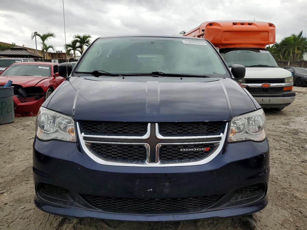 2016 Dodge Grand Caravan Se - zdjęcie 5