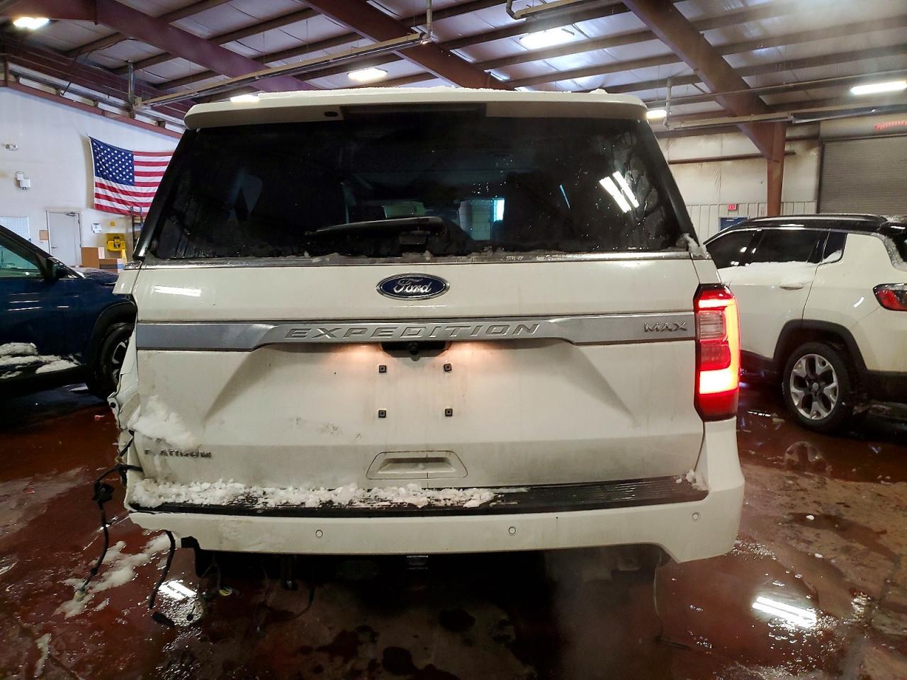 2021 Ford Expedition Max Platinum - zdjęcie 6
