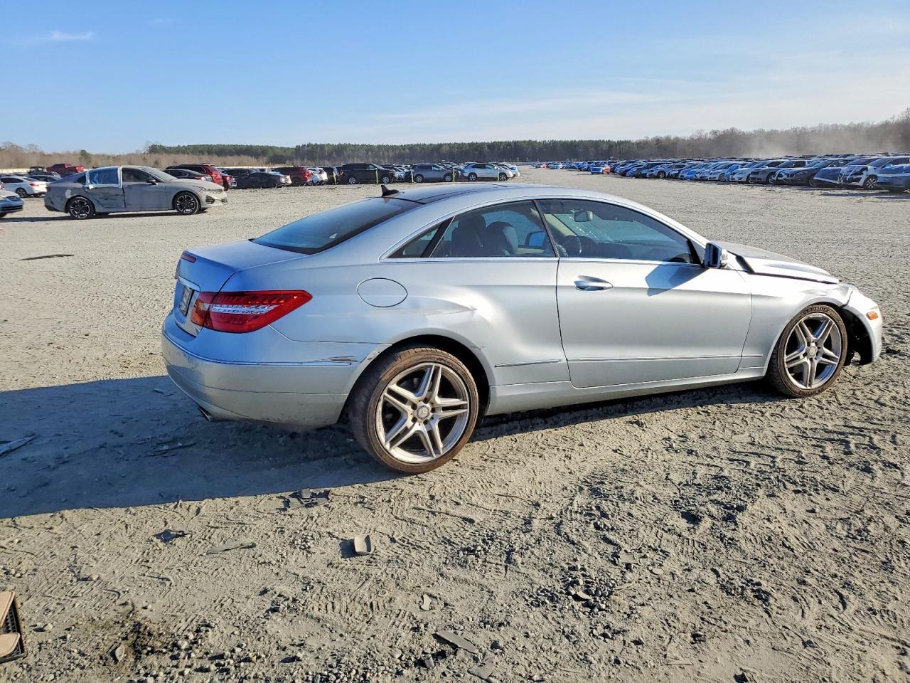 2013 Mercedes-Benz E 350 - zdjęcie 3