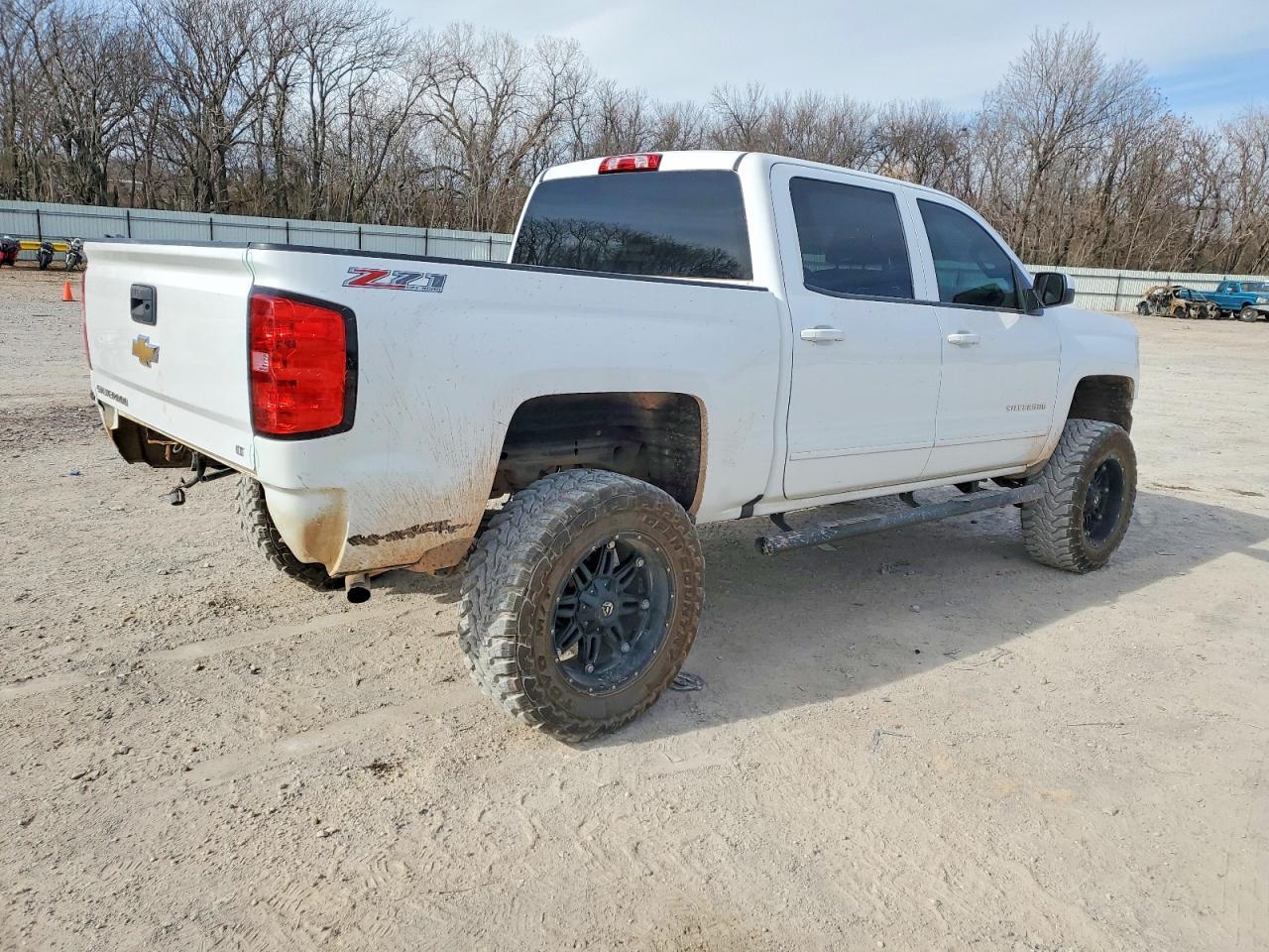 2017 Chevrolet Silverado K1500 Lt - zdjęcie 3