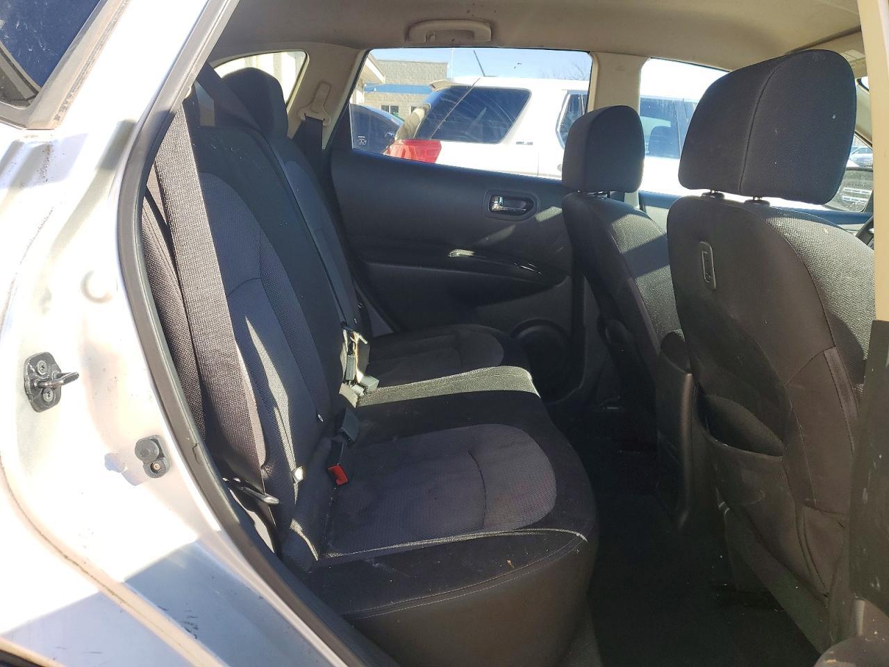 2013 Nissan Rogue S - zdjęcie 11