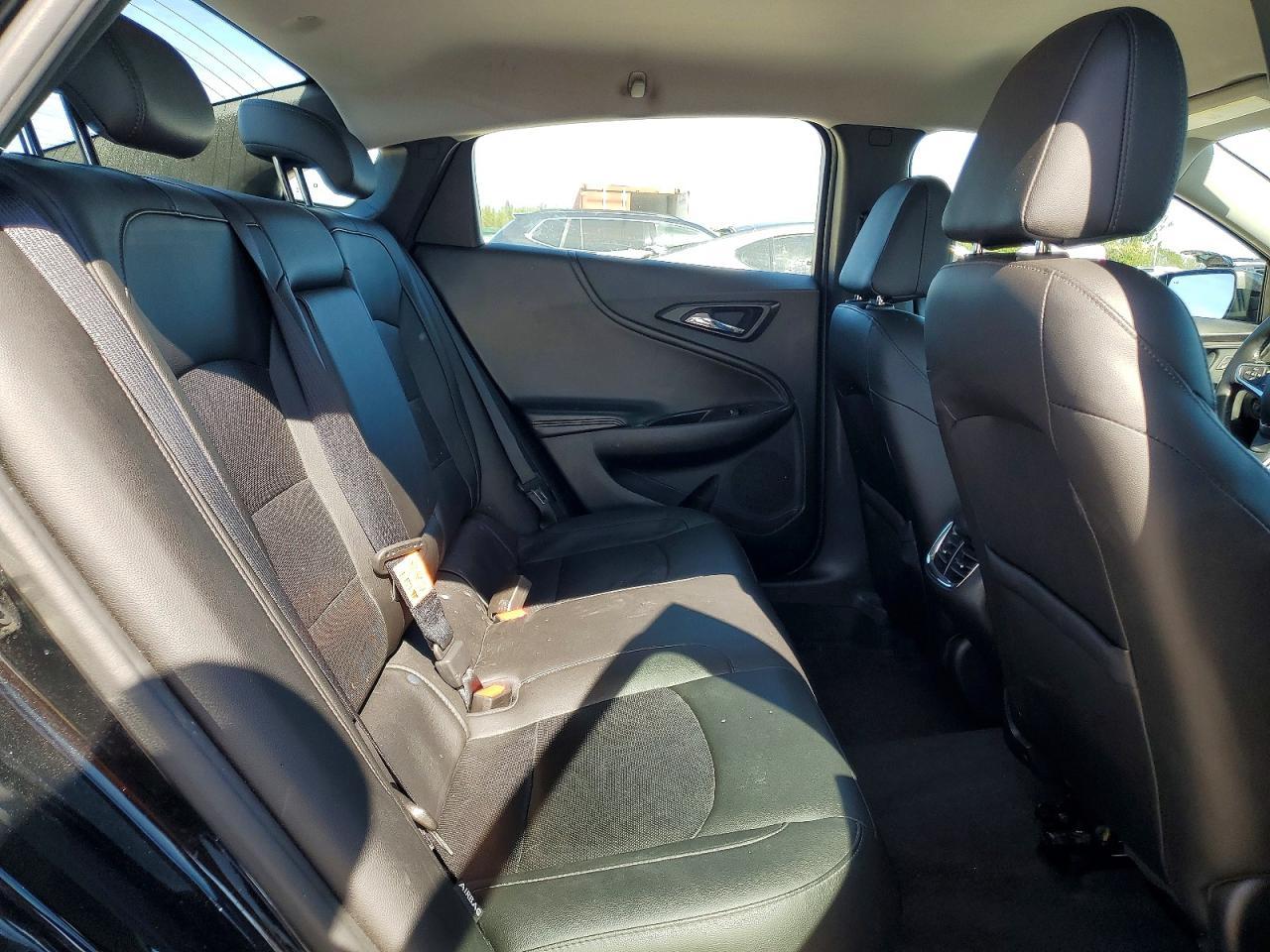 2018 Chevrolet Malibu Premier - zdjęcie 10