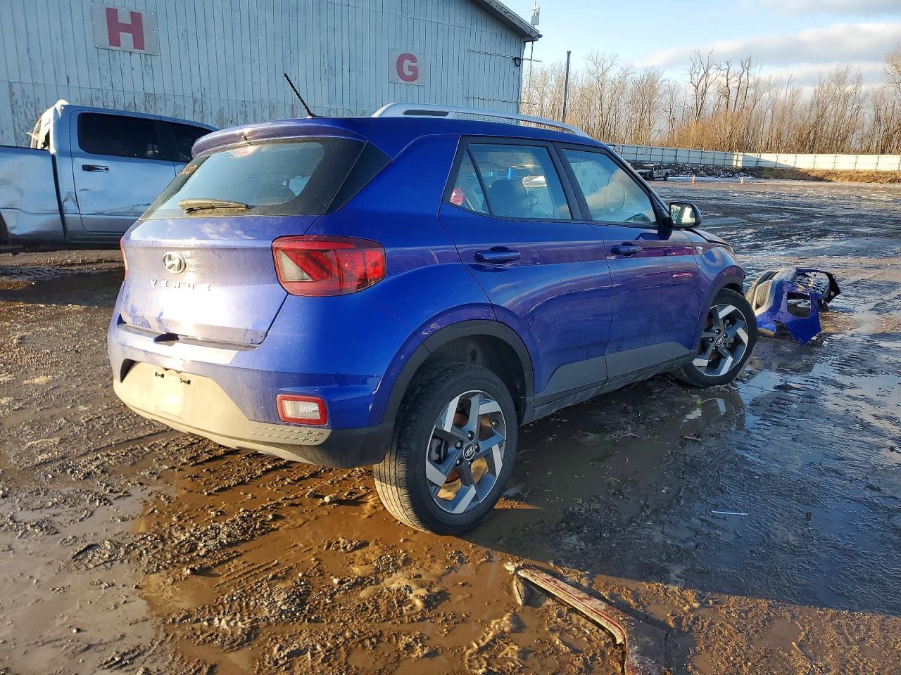 2024 Hyundai Venue Sel - zdjęcie 3