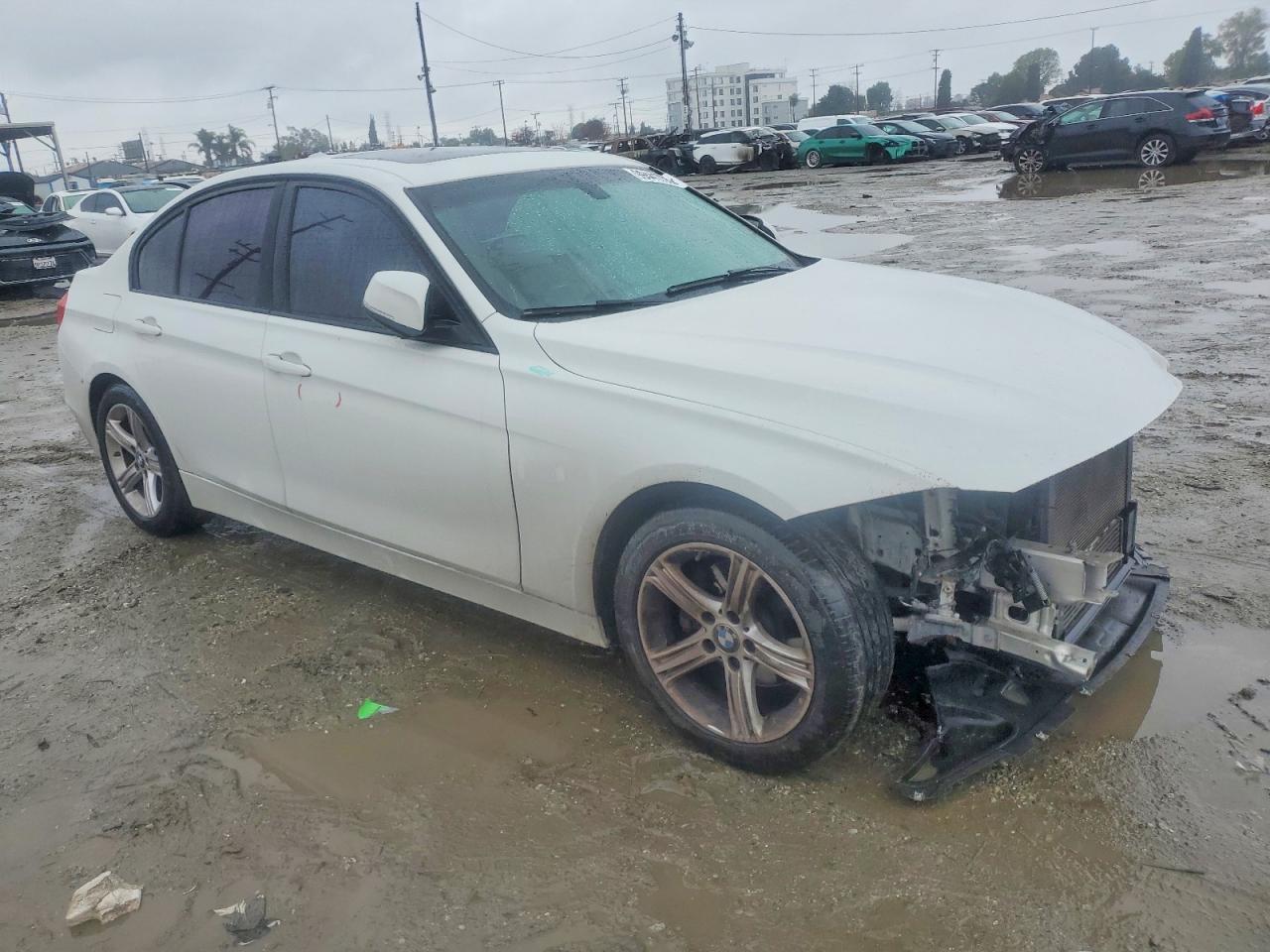 BMW Seria 3 - zdjęcie 4