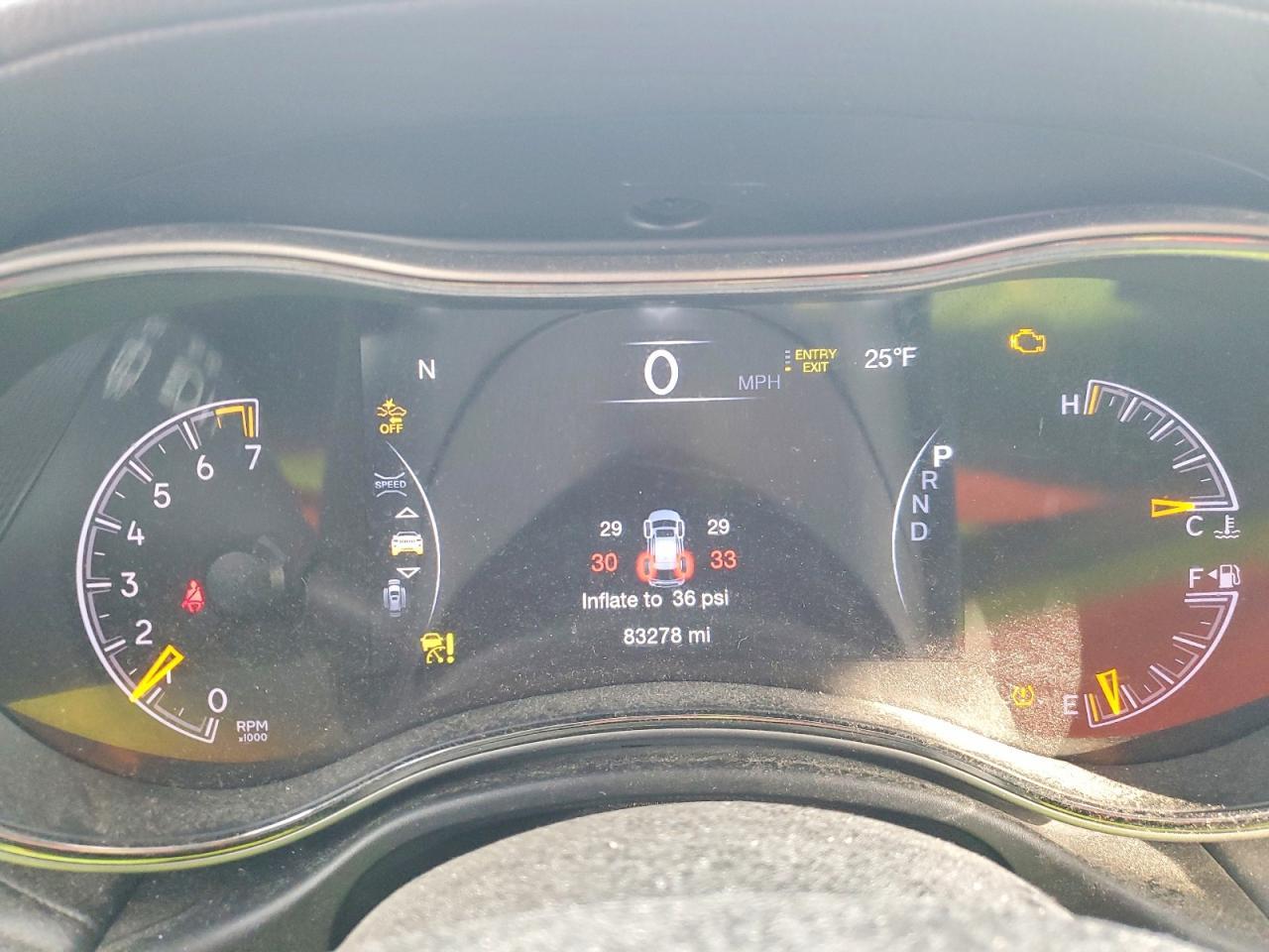 2018 Jeep Grand Cherokee Overland - zdjęcie 9