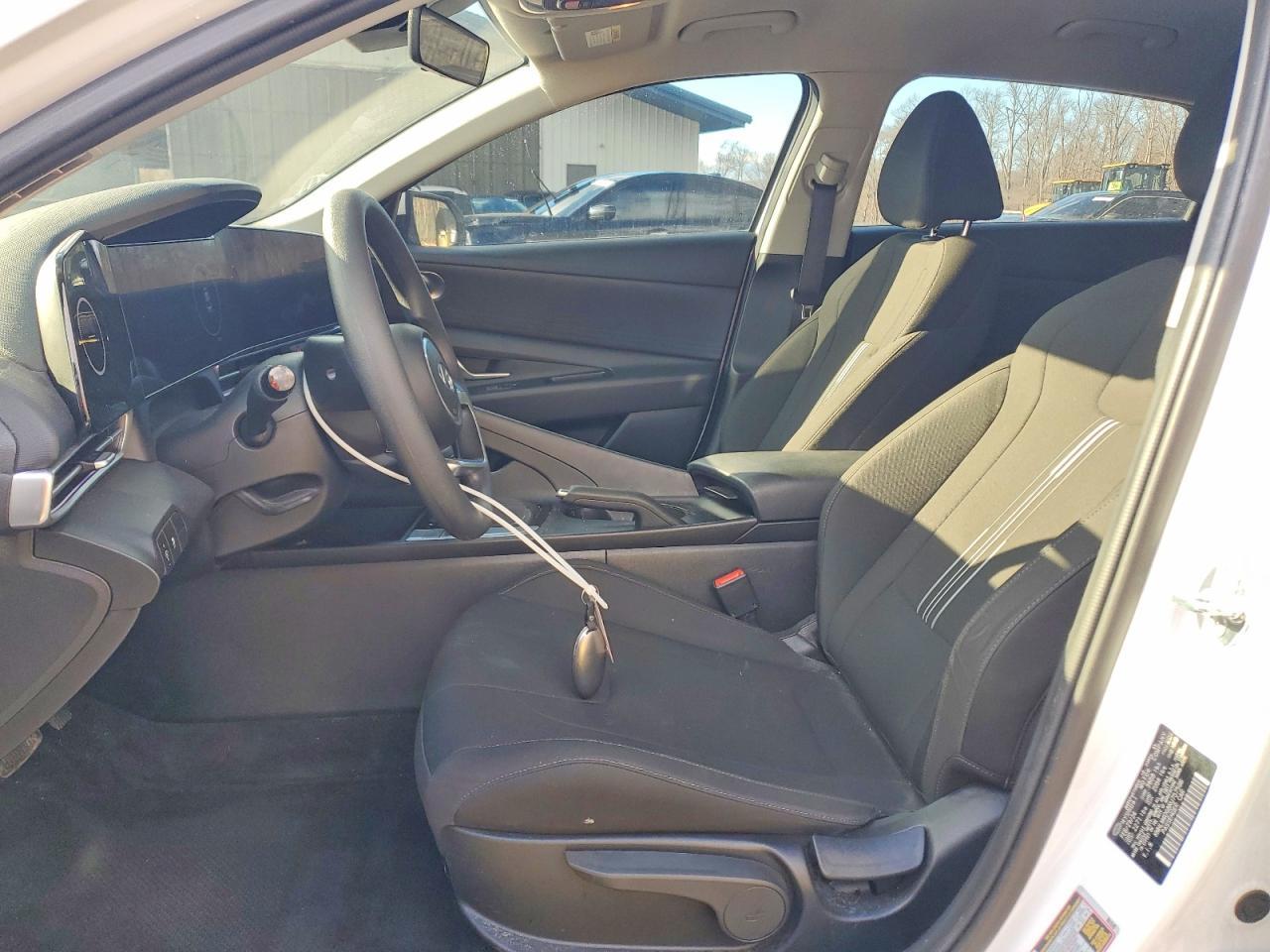 2024 Hyundai Elantra Sel - zdjęcie 7