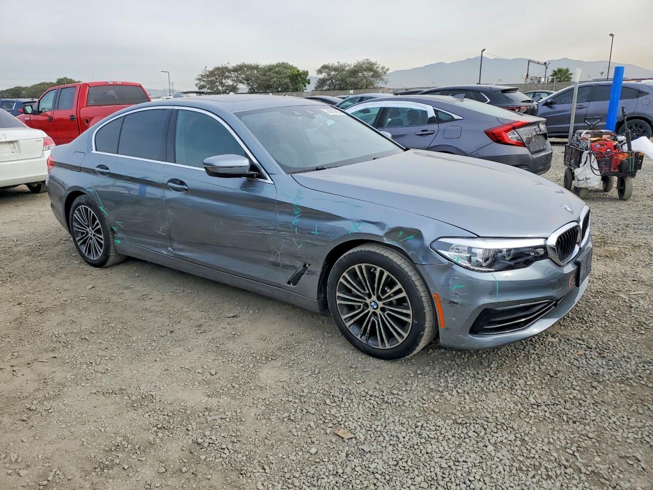 2019 BMW 540 I - zdjęcie 4