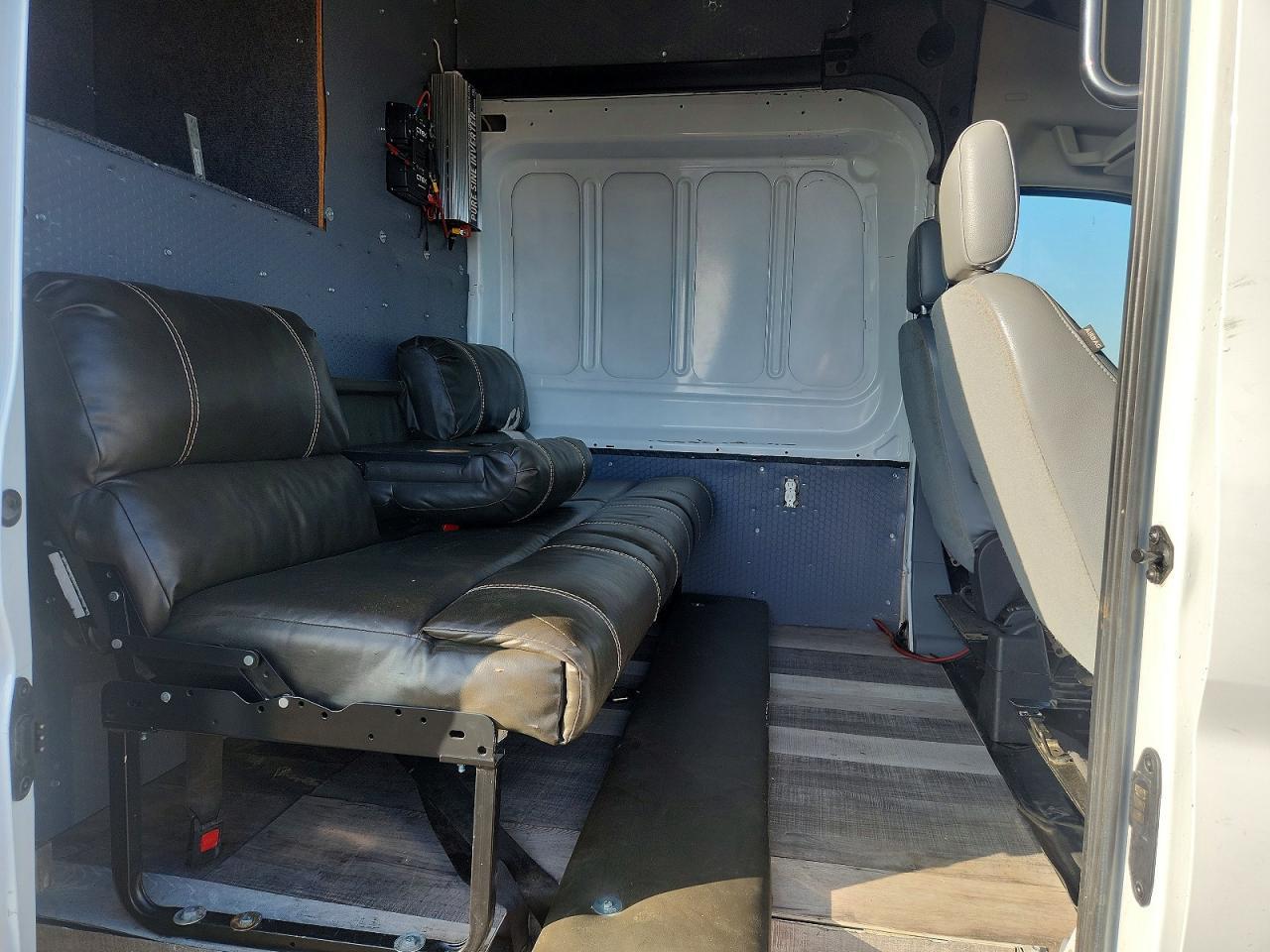 2019 Ford Transit T-250 - zdjęcie 11