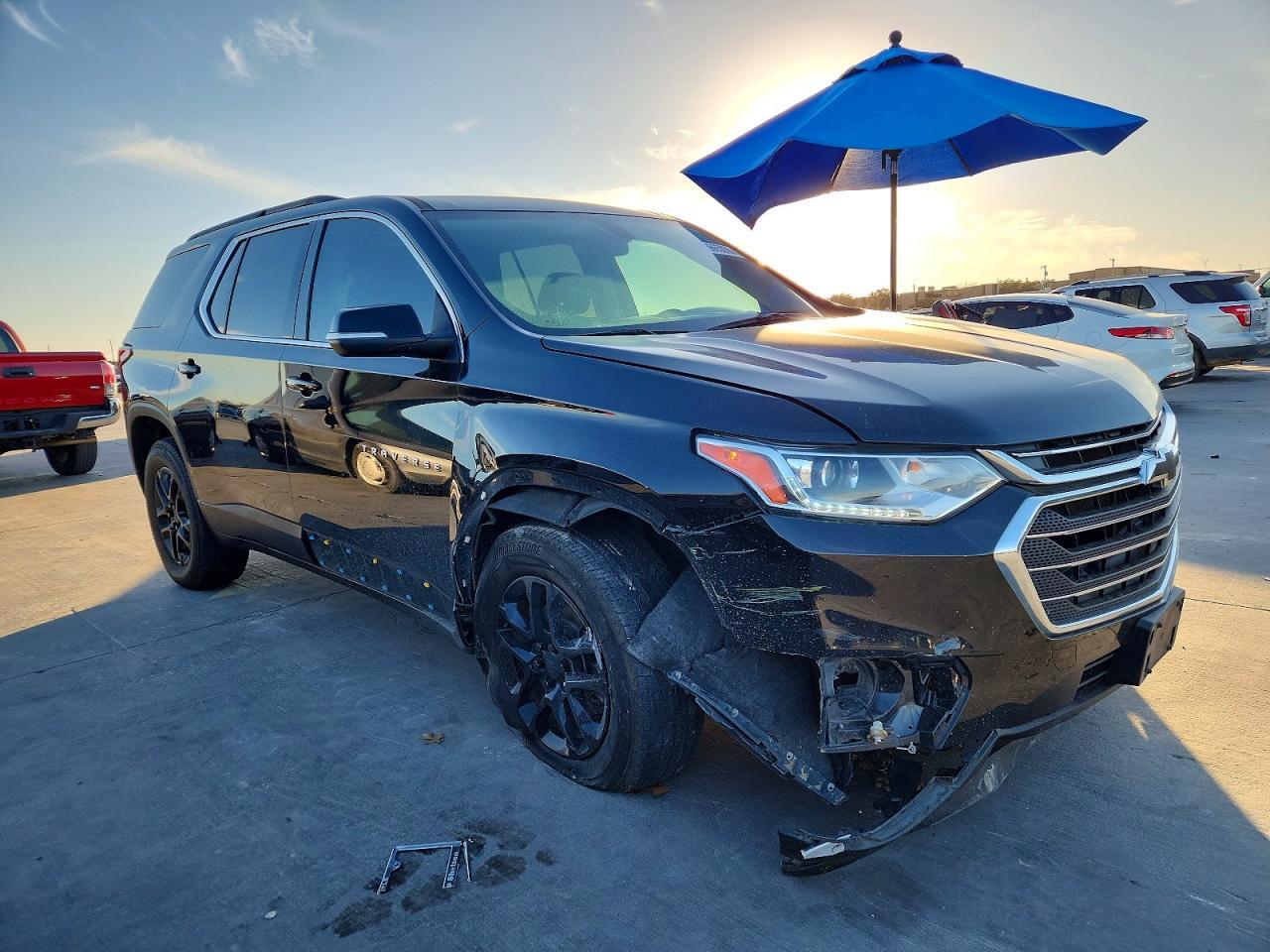 2021 Chevrolet Traverse Lt - zdjęcie 4