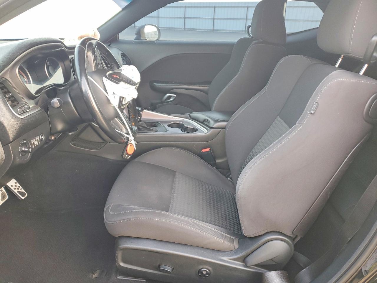 2019 Dodge Challenger R/T - zdjęcie 7