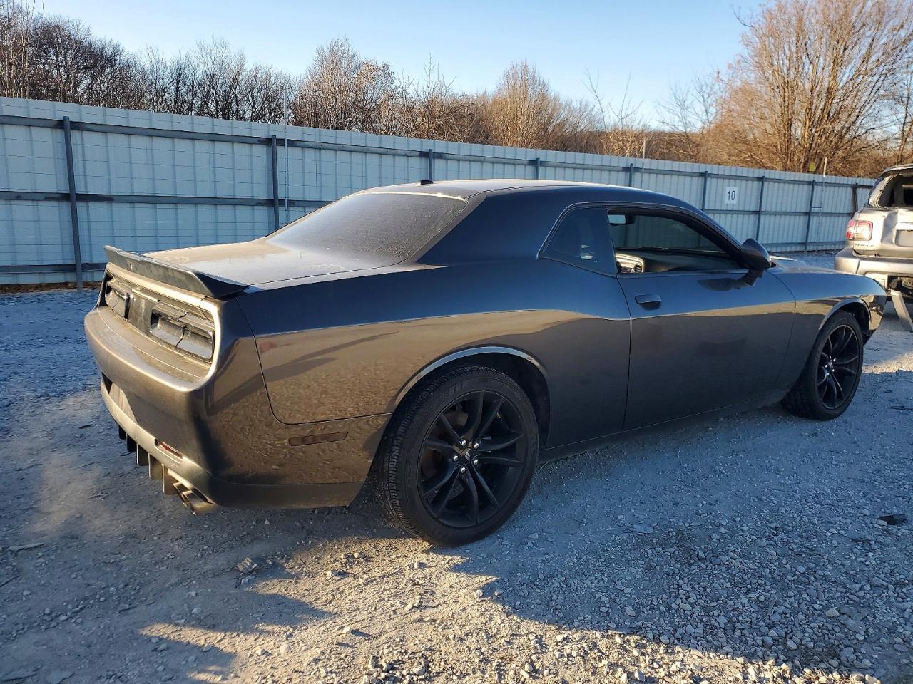 2018 Dodge Challenger Sxt - zdjęcie 3