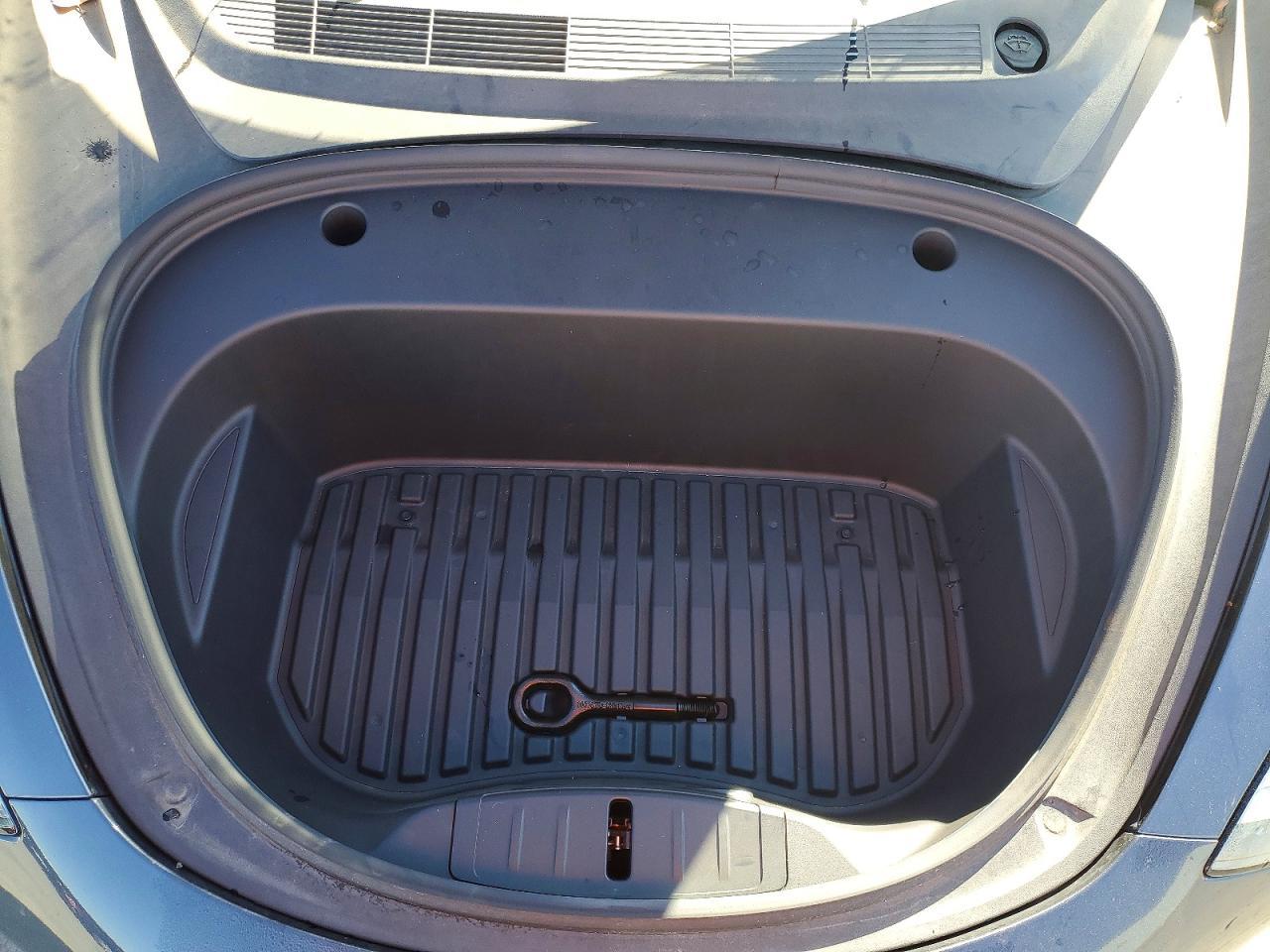 2023 Tesla Model 3 - zdjęcie 11