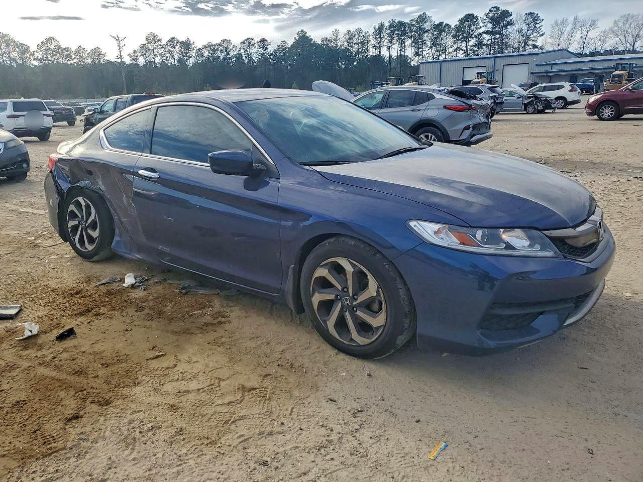 Honda Accord Coupe - zdjęcie 4