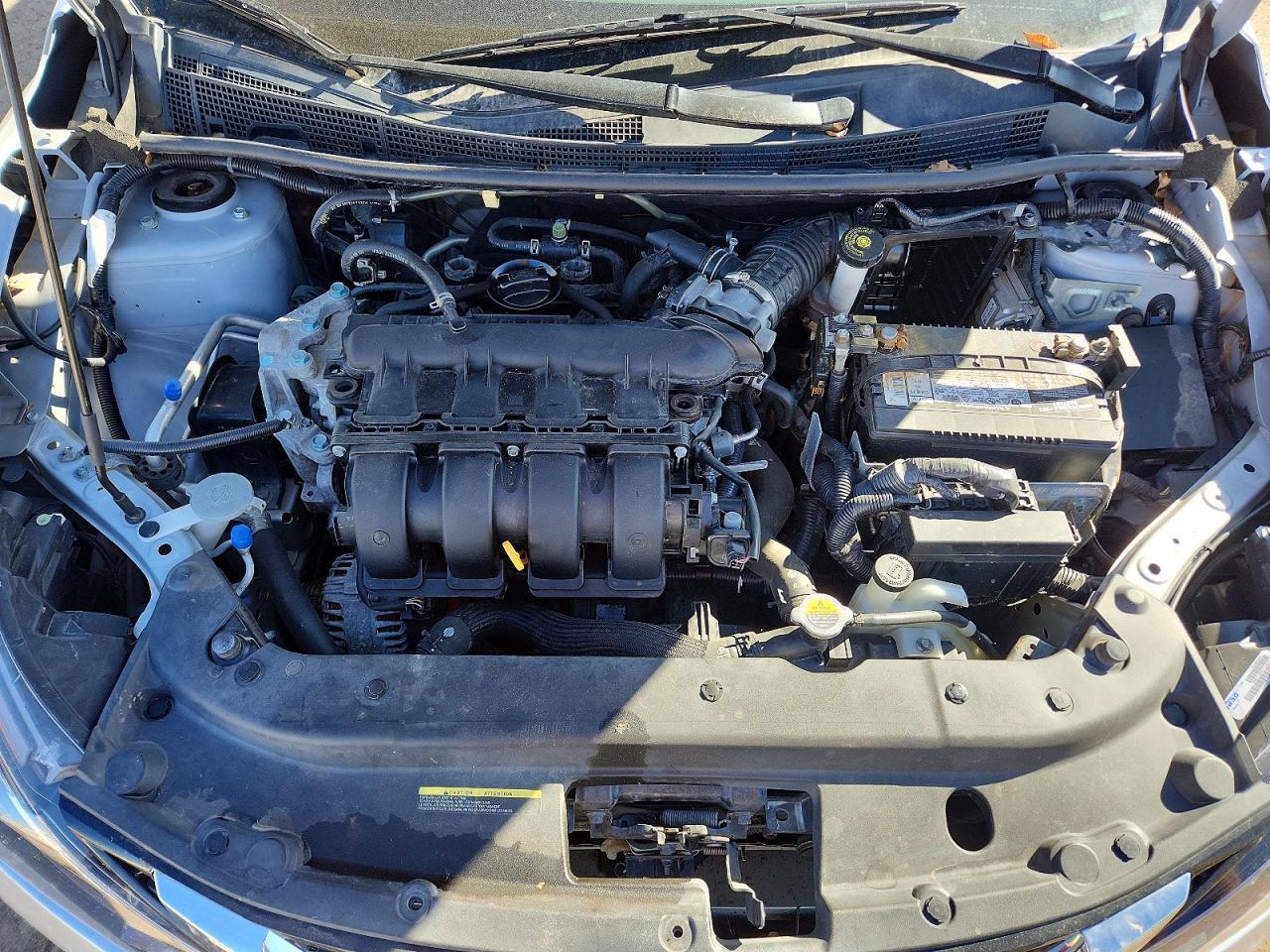 2017 Nissan Sentra S - zdjęcie 11