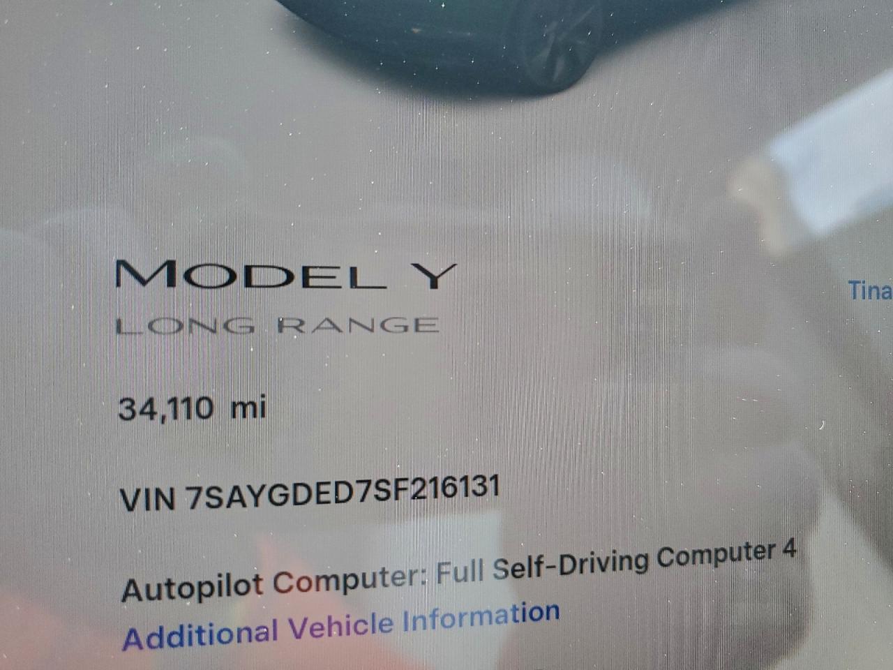 2025 Tesla Model Y - zdjęcie 9