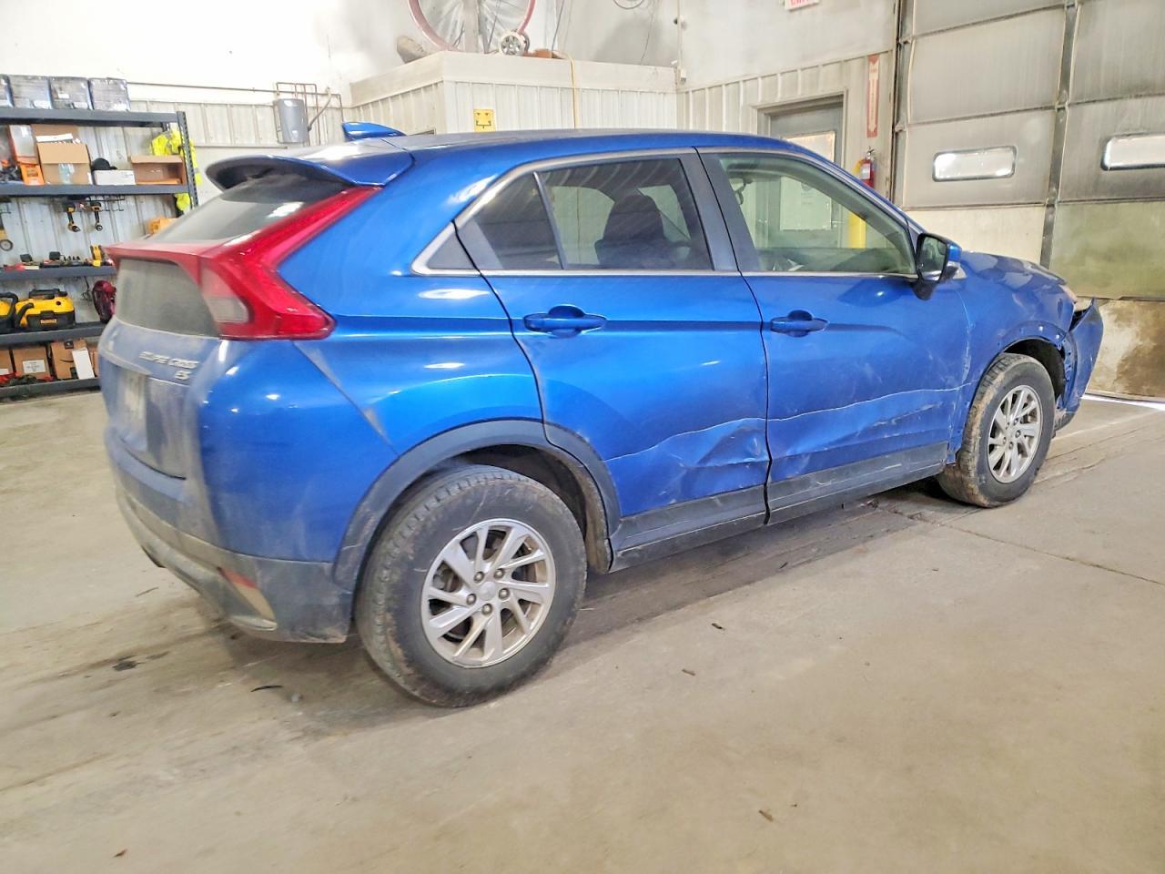 2019 Mitsubishi Eclipse Cross Es - zdjęcie 3
