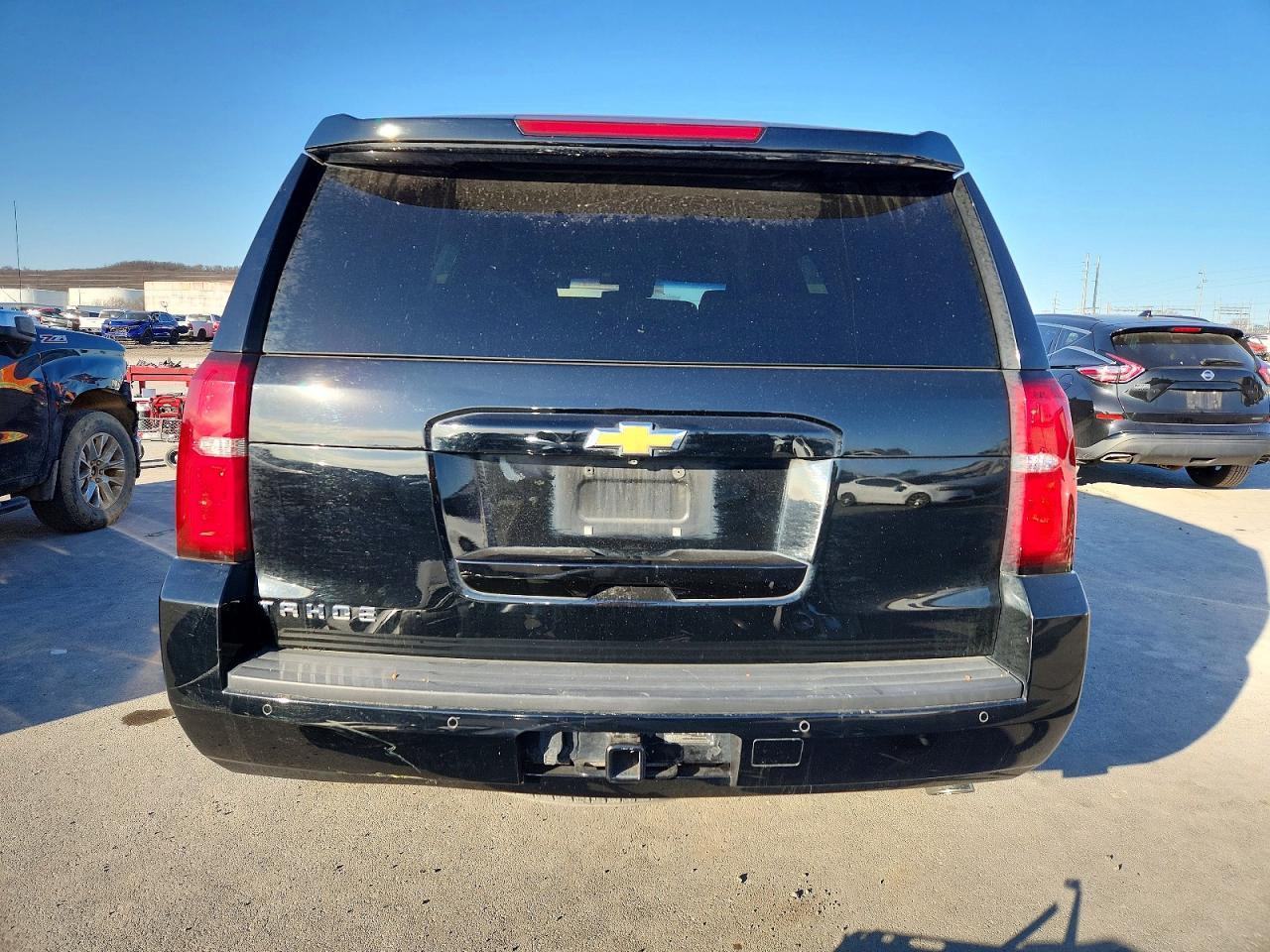 2015 Chevrolet Tahoe C1500 Ls - zdjęcie 6