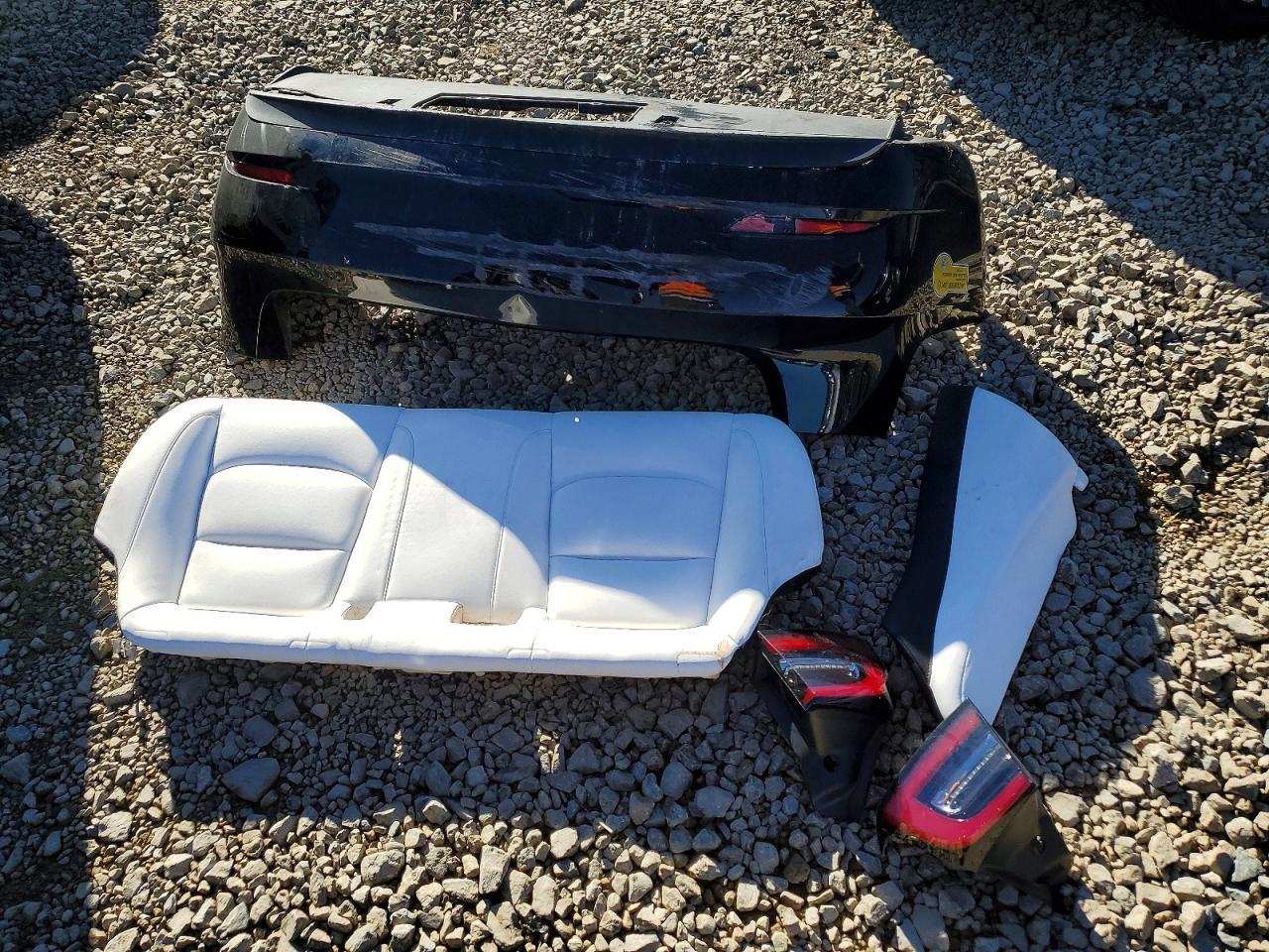 2022 Tesla Model 3 - zdjęcie 13